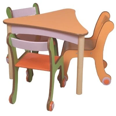 Ahşap Üçgen Masa 75x65x55 cm