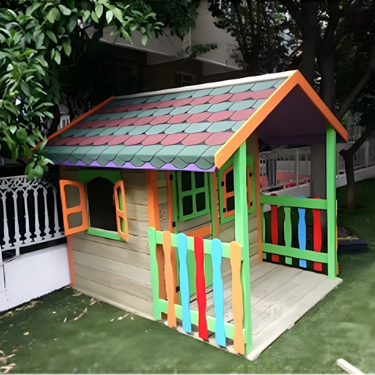 Ahşap Oyun Evi-1