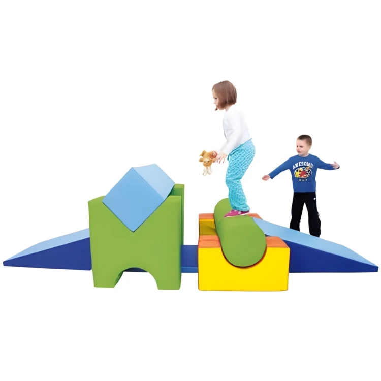 Ev Formlu Rampa ve Silindirli Sünger Oyun Parkuru Seti 250X120XH75