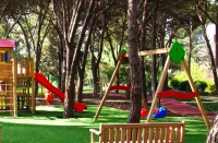 Ağaçlık Alan Ahşap Oyun Parkı