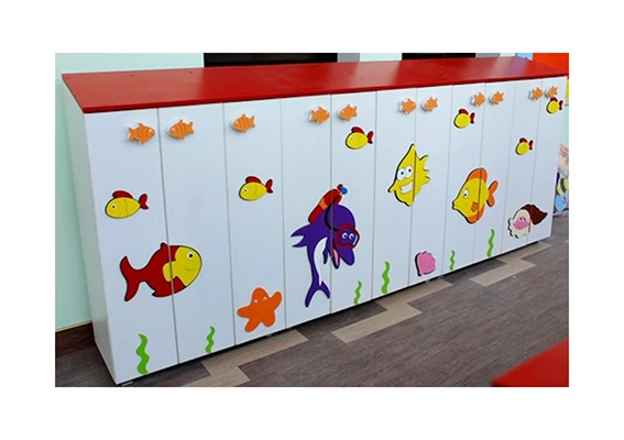 Balık Figürlü Kırmızı Tablalı Vestiyer 320x37x180 cm