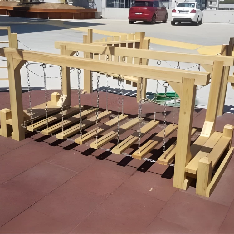 Ahşap Dengede Yürüme