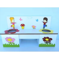 Çocuk Figürlü Banklı Galoşluk