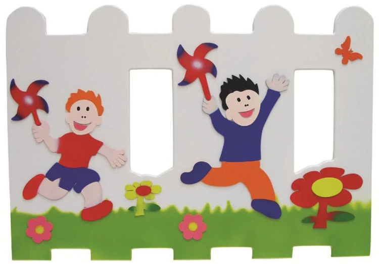 Koşan Çocuklar Figürlü Ahşap Çit m²