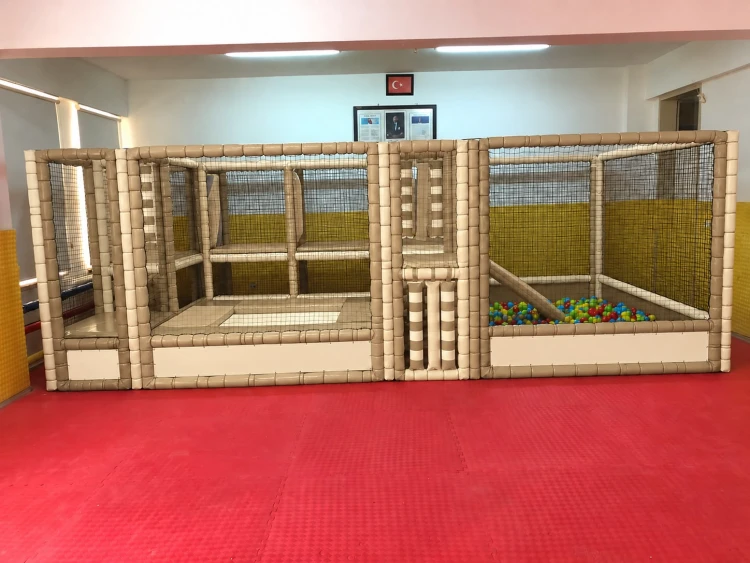Ahşap Görünümlü Top Havuzu 600x300x200 cm
