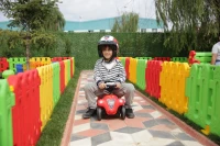 king-car-ilk-arabam-kirmizi-2