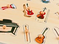 30X30 Ahşap Müzik Aletleri – açılı görünüm